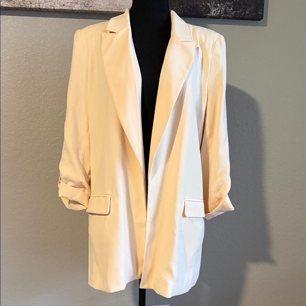 Tahari Women's Light Cream Blazer